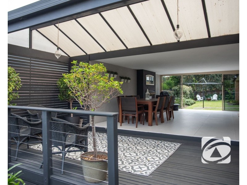 73 Eagle Drive, Pakenham VIC 3810
