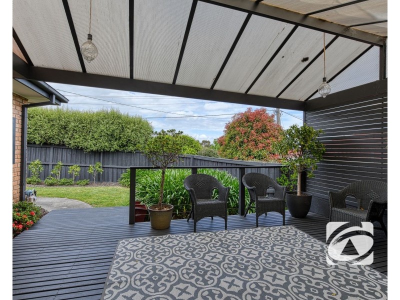 73 Eagle Drive, Pakenham VIC 3810