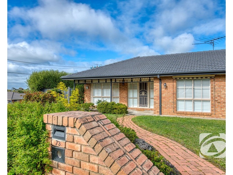 73 Eagle Drive, Pakenham VIC 3810