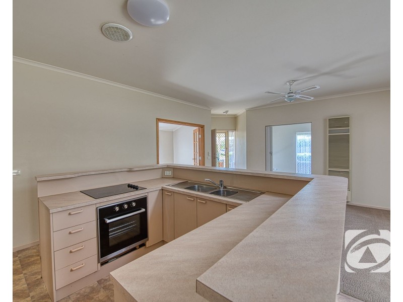 13 Alison Close, Pakenham VIC 3810