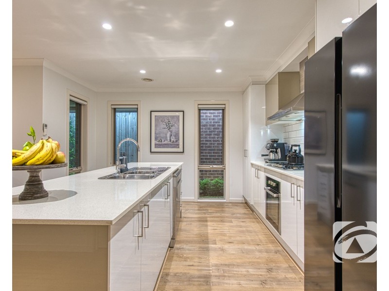 2/5 Kerry Place, Garfield VIC 3814