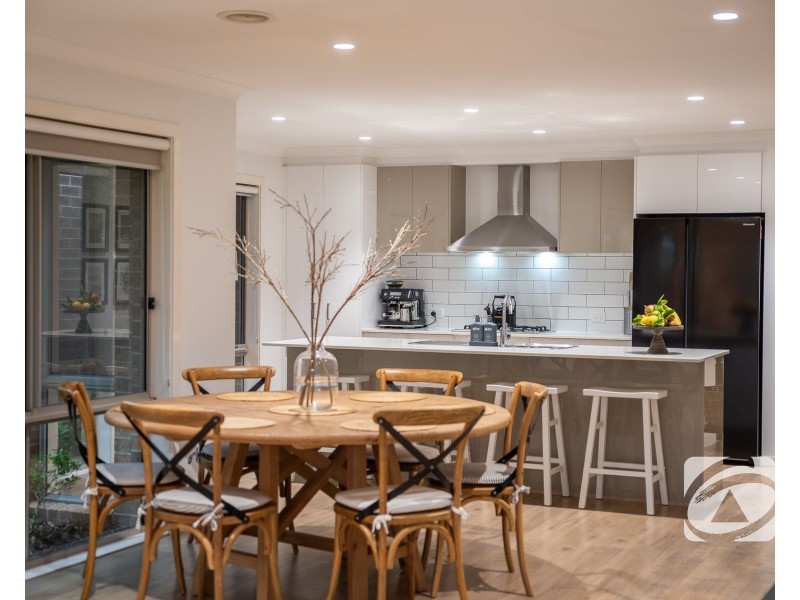 2/5 Kerry Place, Garfield VIC 3814