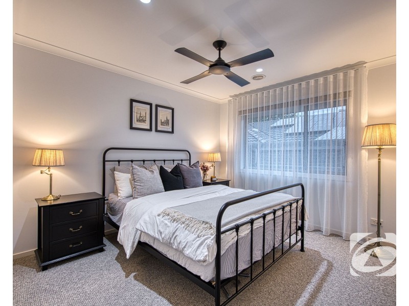 2/5 Kerry Place, Garfield VIC 3814
