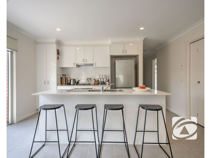 4/25 Abeckett Road, Bunyip VIC 3815