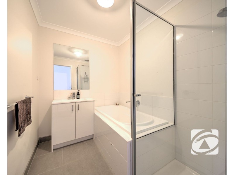 4/25 Abeckett Road, Bunyip VIC 3815