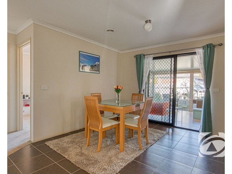 34 Parman Avenue, Pakenham VIC 3810