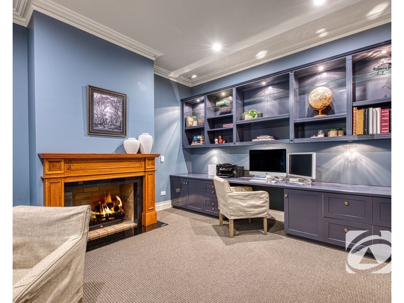 12 Farm Lane, Berwick VIC 3806