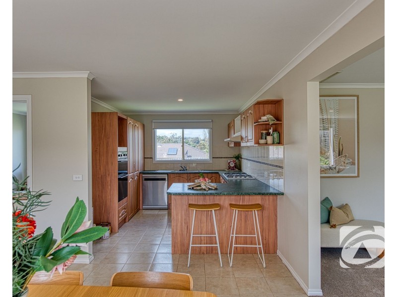 9 Torre Road, Pakenham VIC 3810