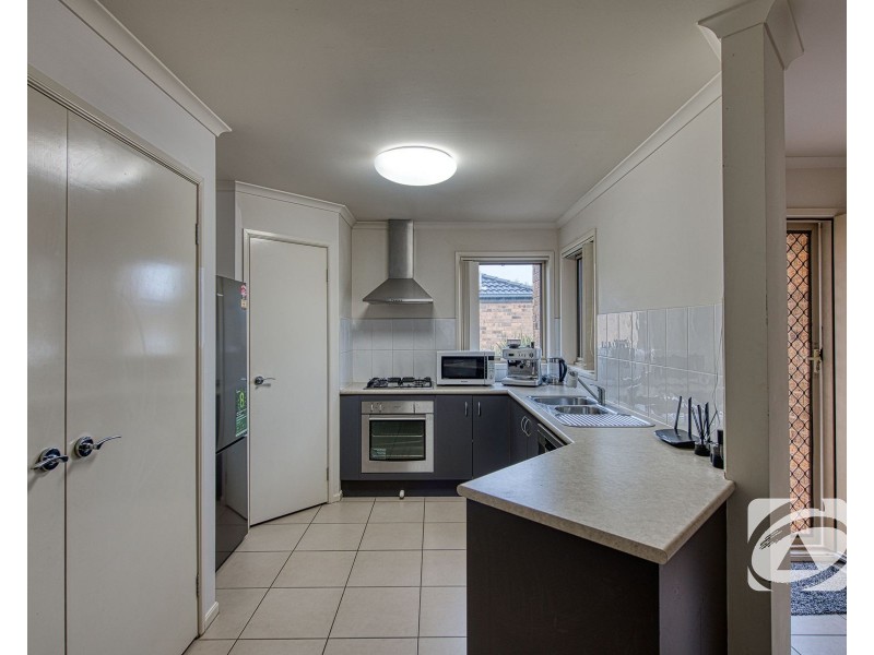 3/54-58 Pommel Street, Pakenham VIC 3810