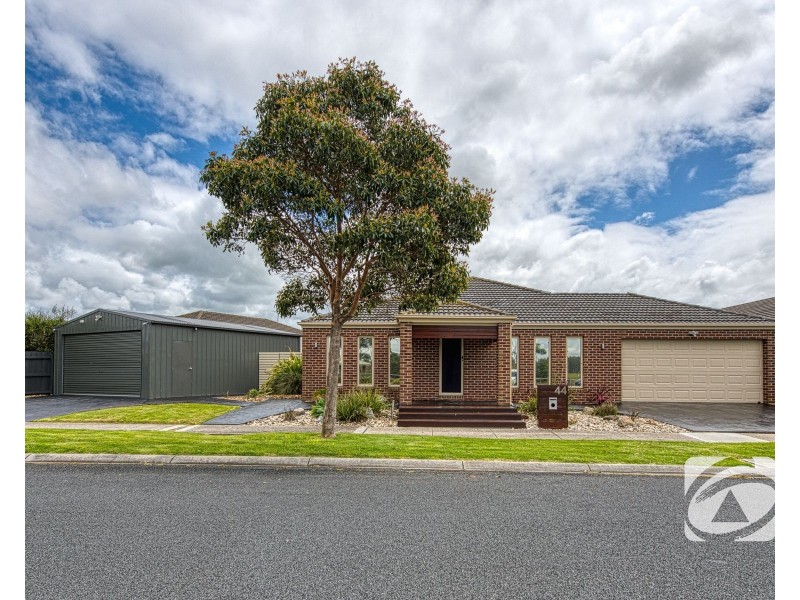 44 Bailey Boulevard, Koo Wee Rup VIC 3981