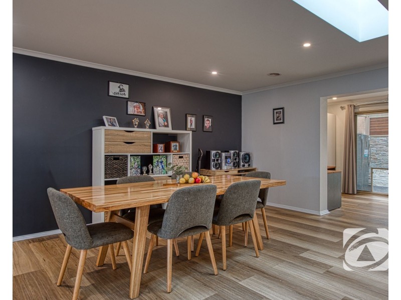 44 Bailey Boulevard, Koo Wee Rup VIC 3981