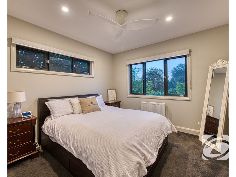 16B Meeking Drive, Pakenham VIC 3810