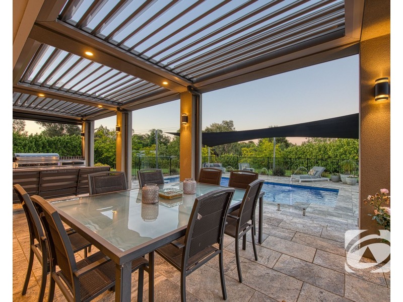 16B Meeking Drive, Pakenham VIC 3810