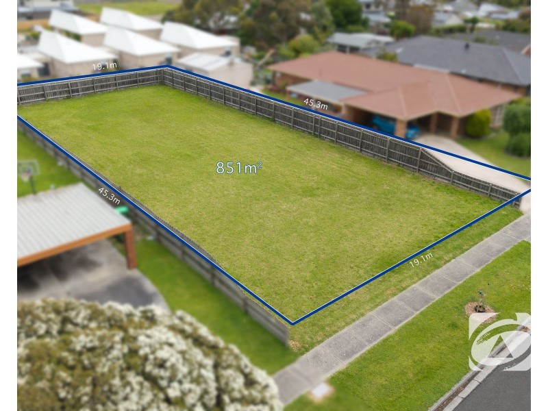 41 Howey Road, Pakenham VIC 3810