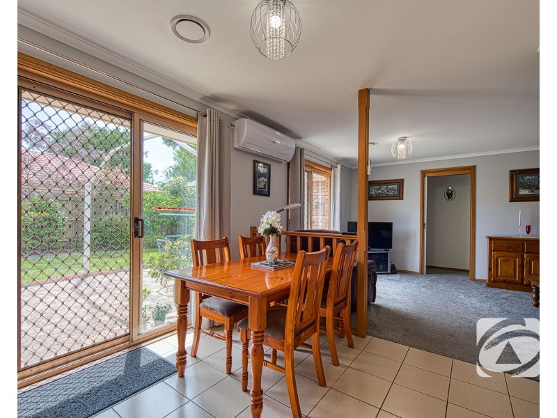 4 Daniel Court, Pakenham VIC 3810