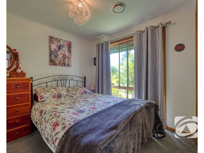 4 Daniel Court, Pakenham VIC 3810