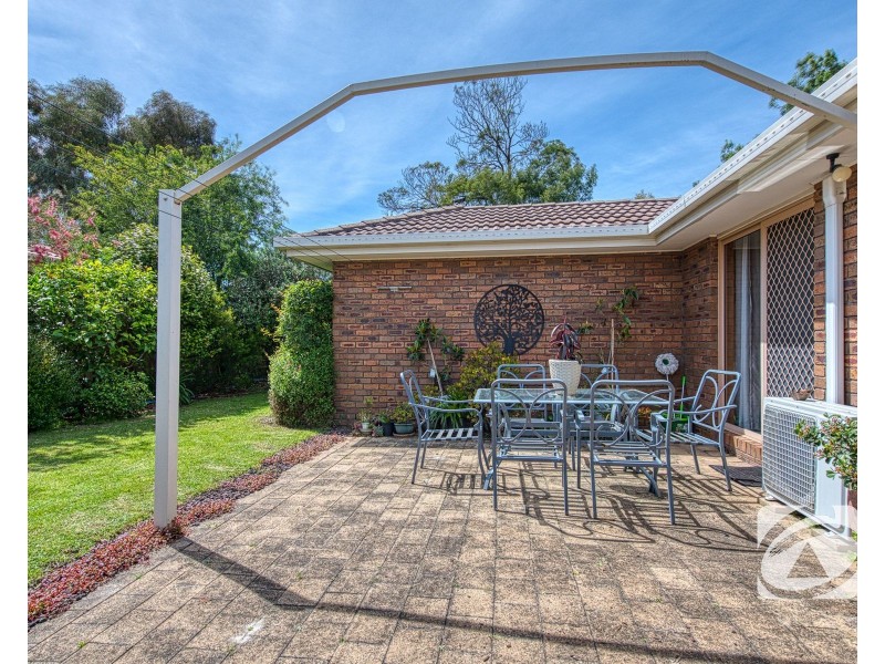 4 Daniel Court, Pakenham VIC 3810