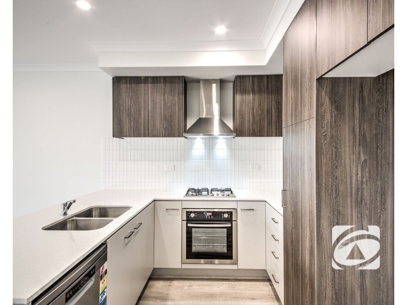 18 Anakin Walk, Officer VIC 3809