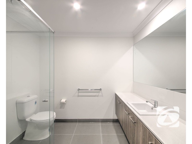 18 Anakin Walk, Officer VIC 3809