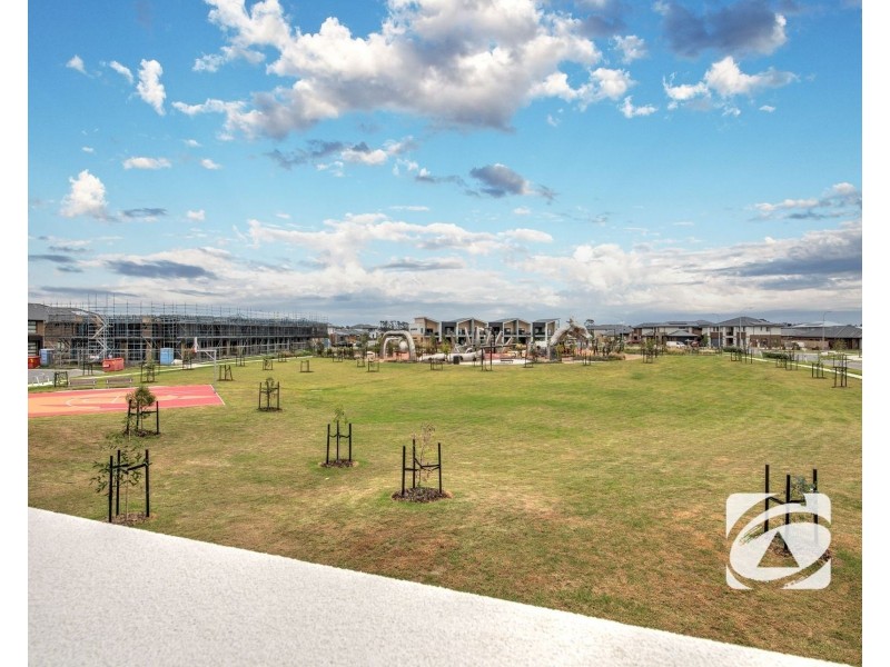 18 Anakin Walk, Officer VIC 3809