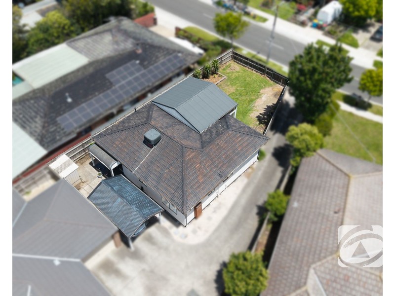 30 Circle Drive North, Cranbourne VIC 3977