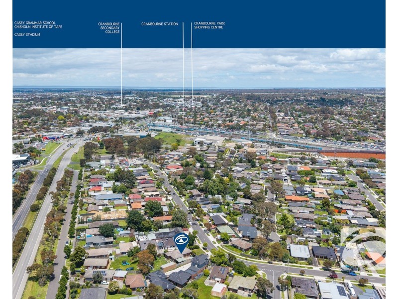 30 Circle Drive North, Cranbourne VIC 3977