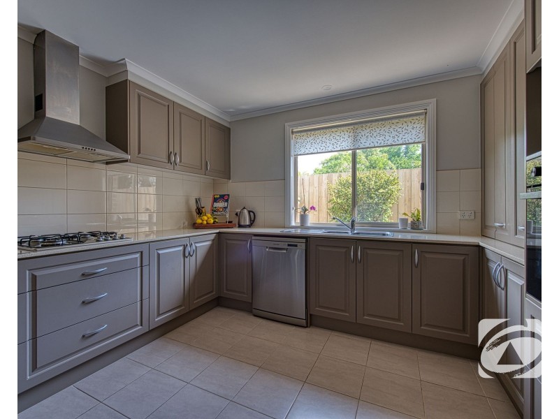 4/4 Anderson Street, Pakenham VIC 3810