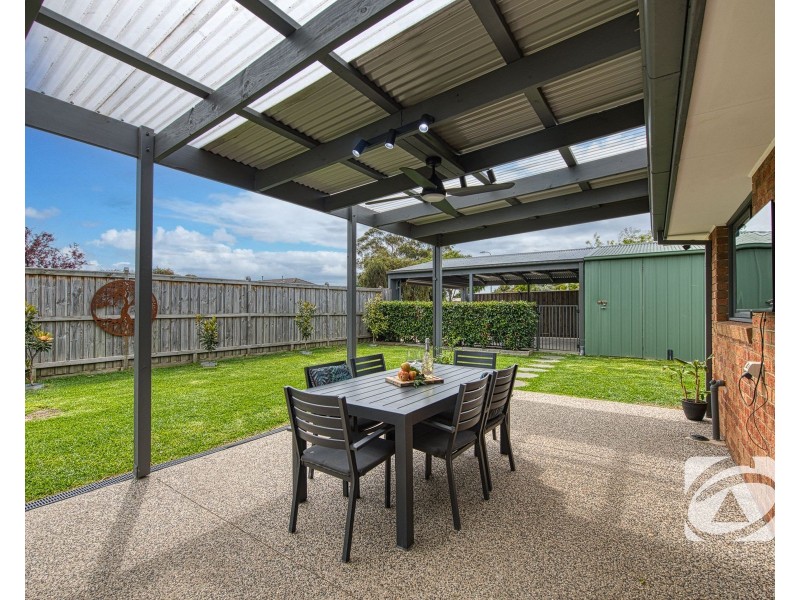 1 Matthews Court, Pakenham VIC 3810