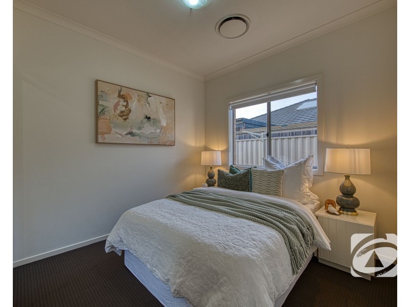 5 Gateway Avenue, Pakenham VIC 3810