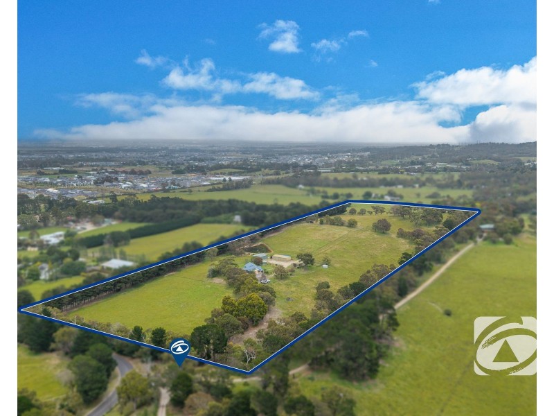 300 Brown Road, Officer VIC 3809