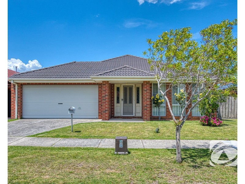 118 McGregor Road, Pakenham VIC 3810