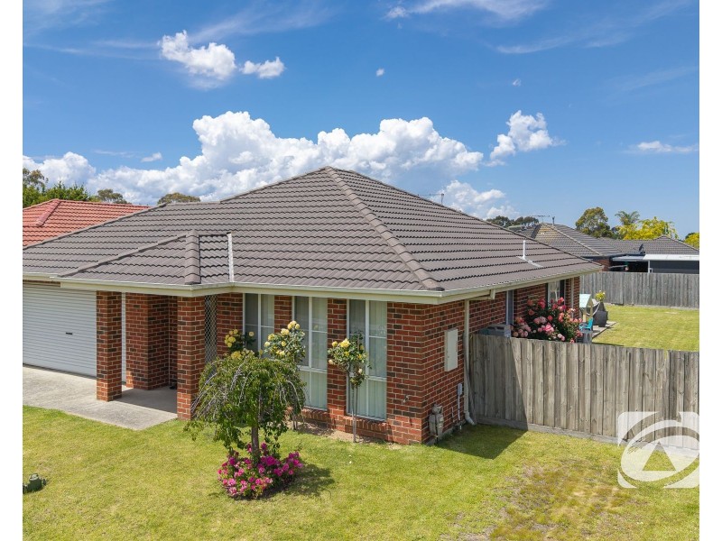 118 McGregor Road, Pakenham VIC 3810