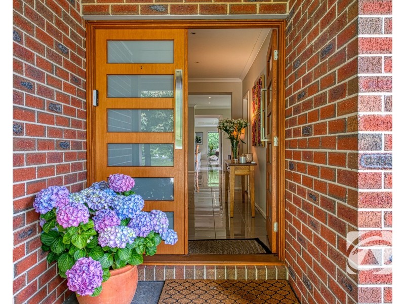 10 Marcanna Place, Beaconsfield VIC 3807