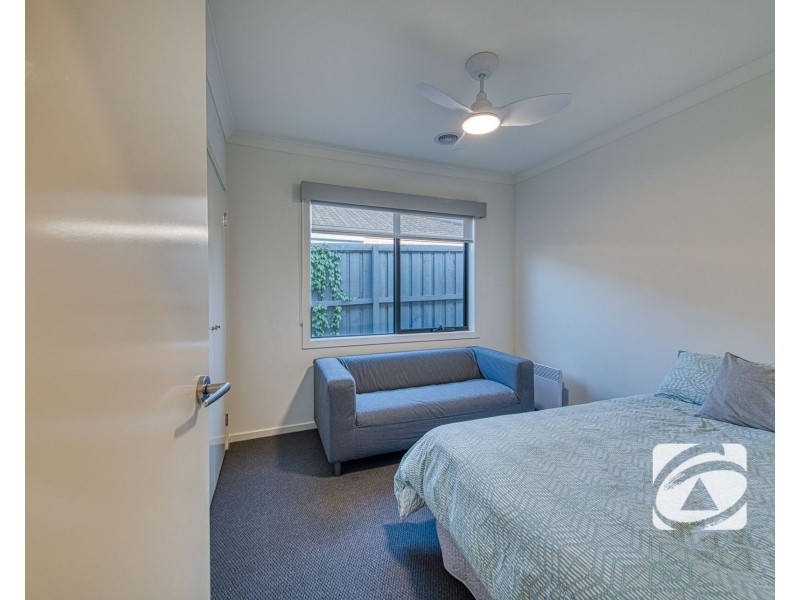 5 Petworth Rise, Officer VIC 3809