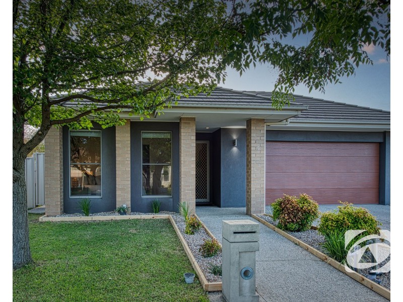 5 Gateway Avenue, Pakenham VIC 3810