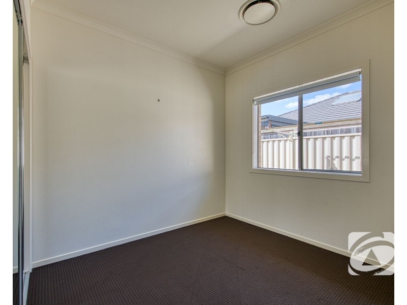 5 Gateway Avenue, Pakenham VIC 3810