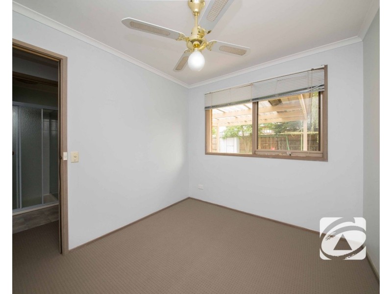 1 Dunbarton Drive, Pakenham VIC 3810