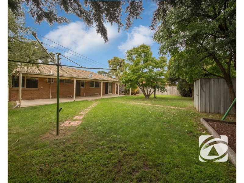 1 Dunbarton Drive, Pakenham VIC 3810
