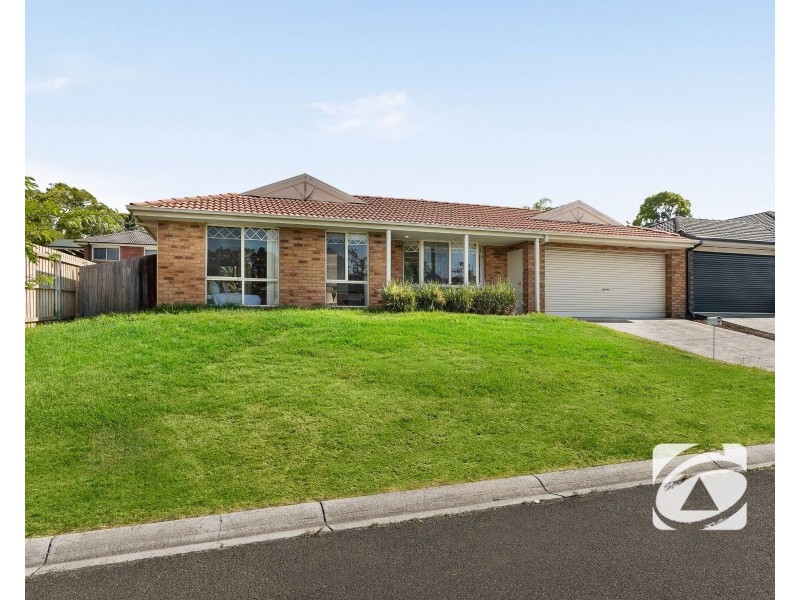 12 Pownceby Court, Pakenham VIC 3810