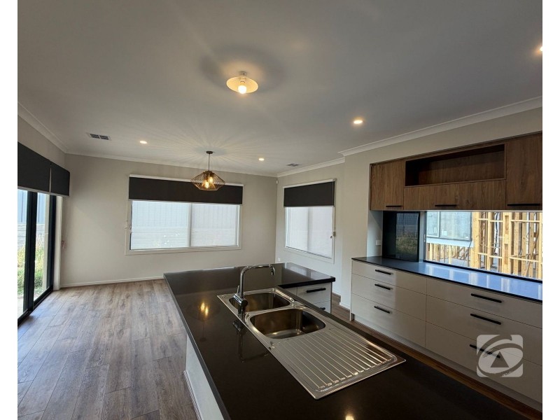 7 Potoroo Road, Nar Nar Goon VIC 3812