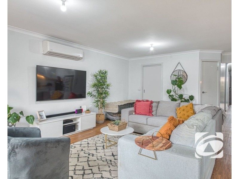 13 Turquoise Walk, Officer VIC 3809