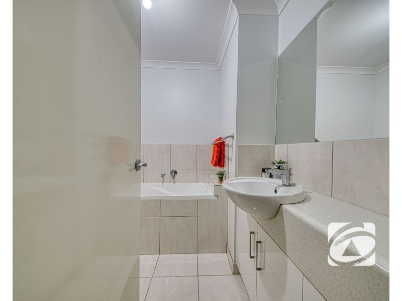 13 Turquoise Walk, Officer VIC 3809