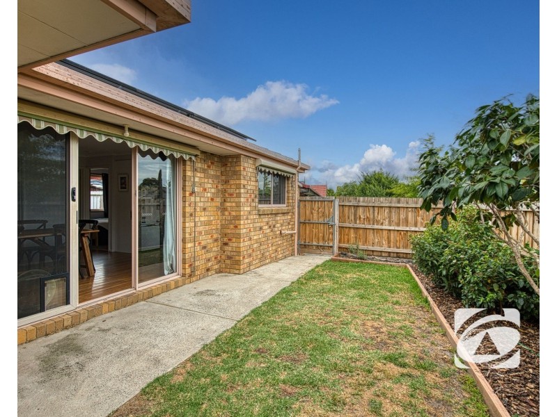 1 Sheffield Close, Pakenham VIC 3810