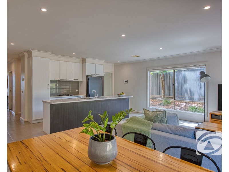 22 Adriatic Way, Pakenham VIC 3810