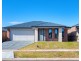 16 Mapleton Avenue, Warragul VIC 3820