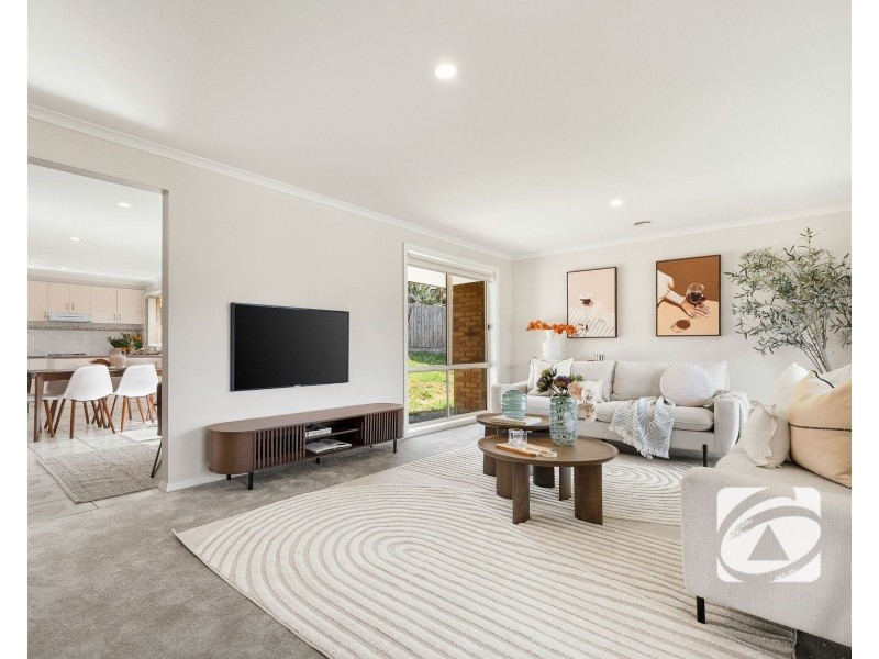 12 Pownceby Court, Pakenham VIC 3810