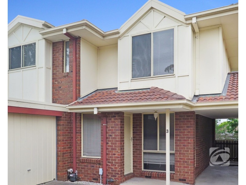 3/31 Princes Highway, Pakenham VIC 3810