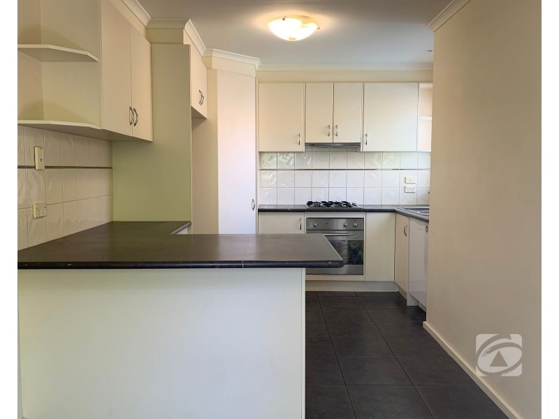 3/31 Princes Highway, Pakenham VIC 3810