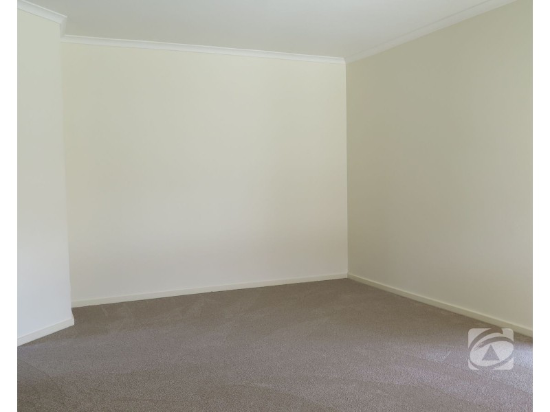 3/31 Princes Highway, Pakenham VIC 3810