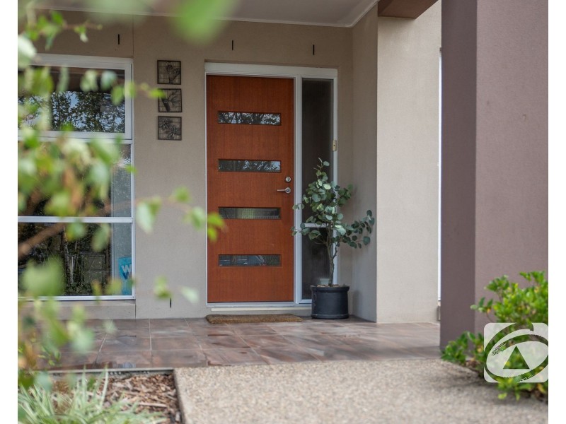 32 Milla Way, Koo Wee Rup VIC 3981